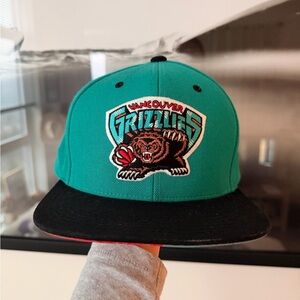 Vancouver Grizzlies Teal and Black Cap